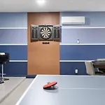 Pickleball-Basketball-Heatedpool-Games-2Masterbrs
