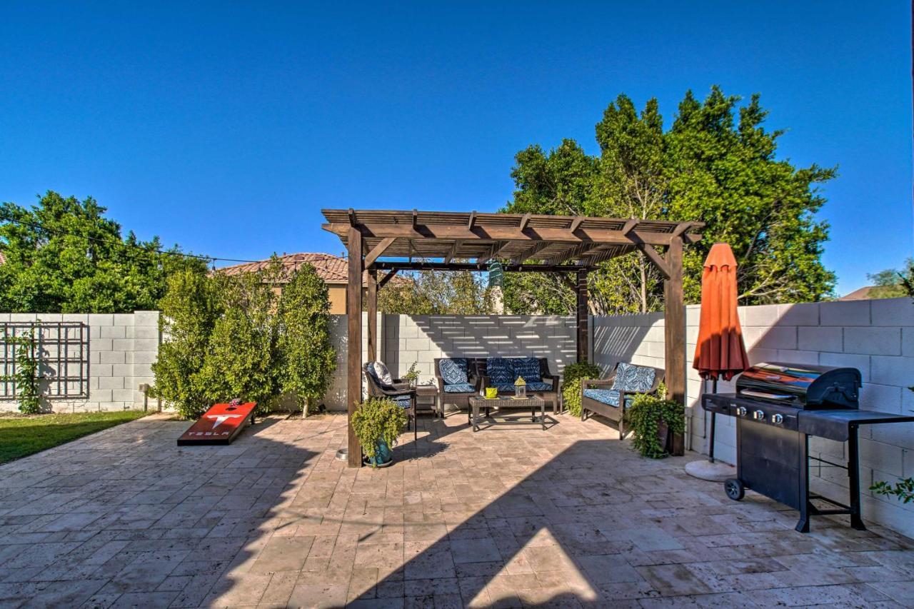 Spacious Retreat With Patio Pets Welcome! Phoenix