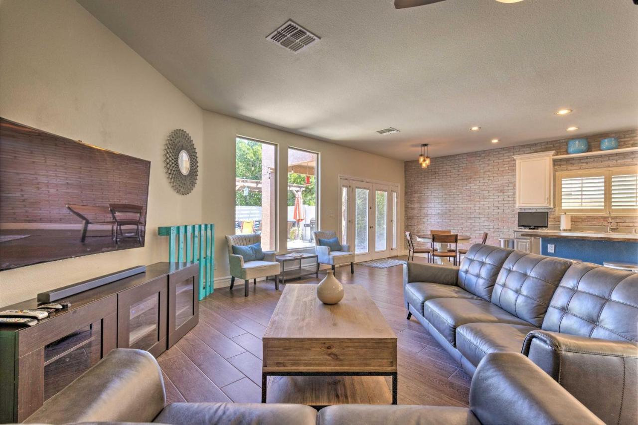 Casa de férias Spacious Retreat With Patio Pets Welcome! Phoenix