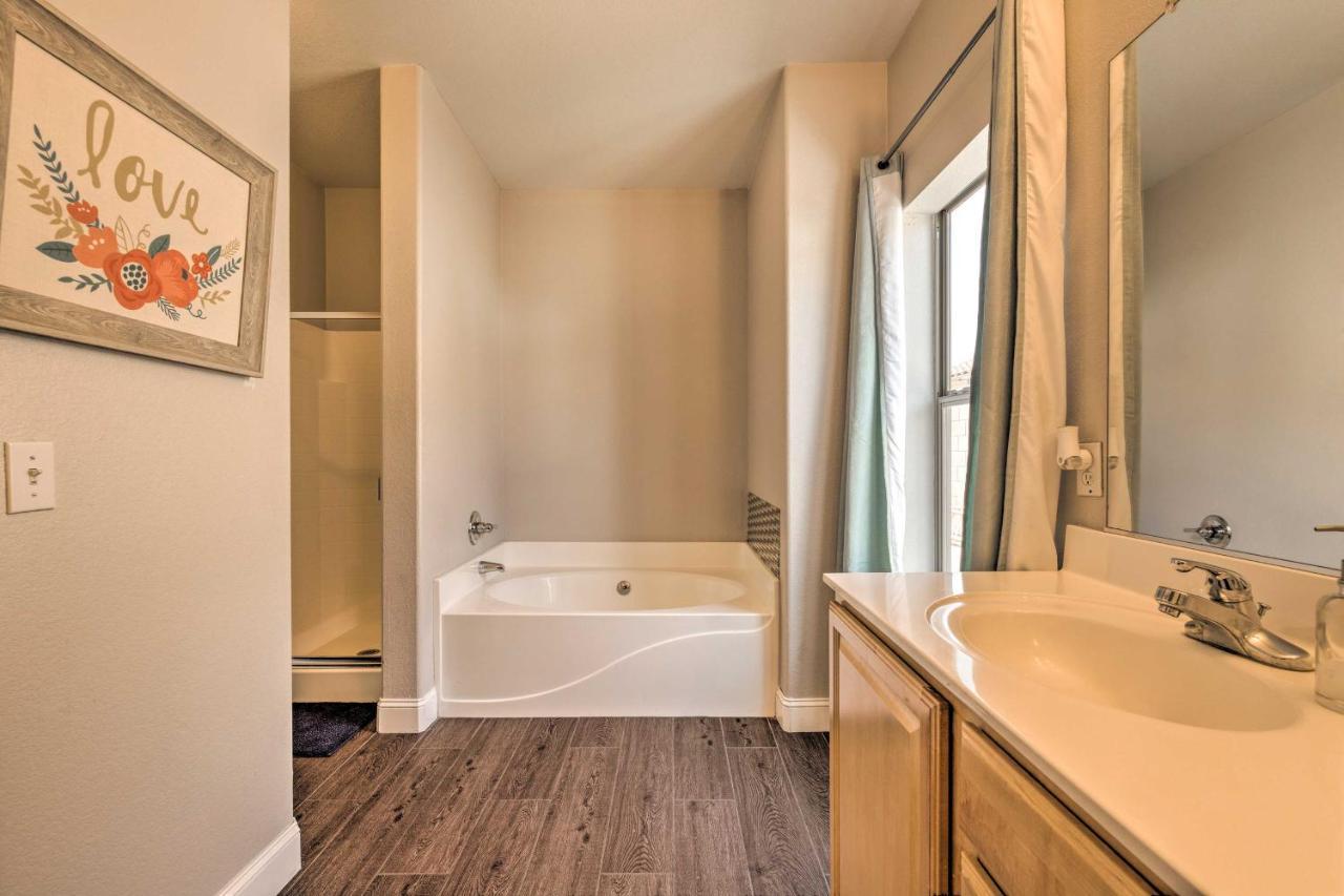 Spacious Retreat With Patio Pets Welcome! *