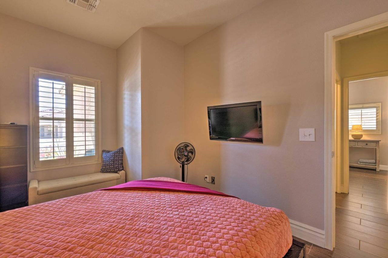 Casa de férias Spacious Retreat With Patio Pets Welcome!
