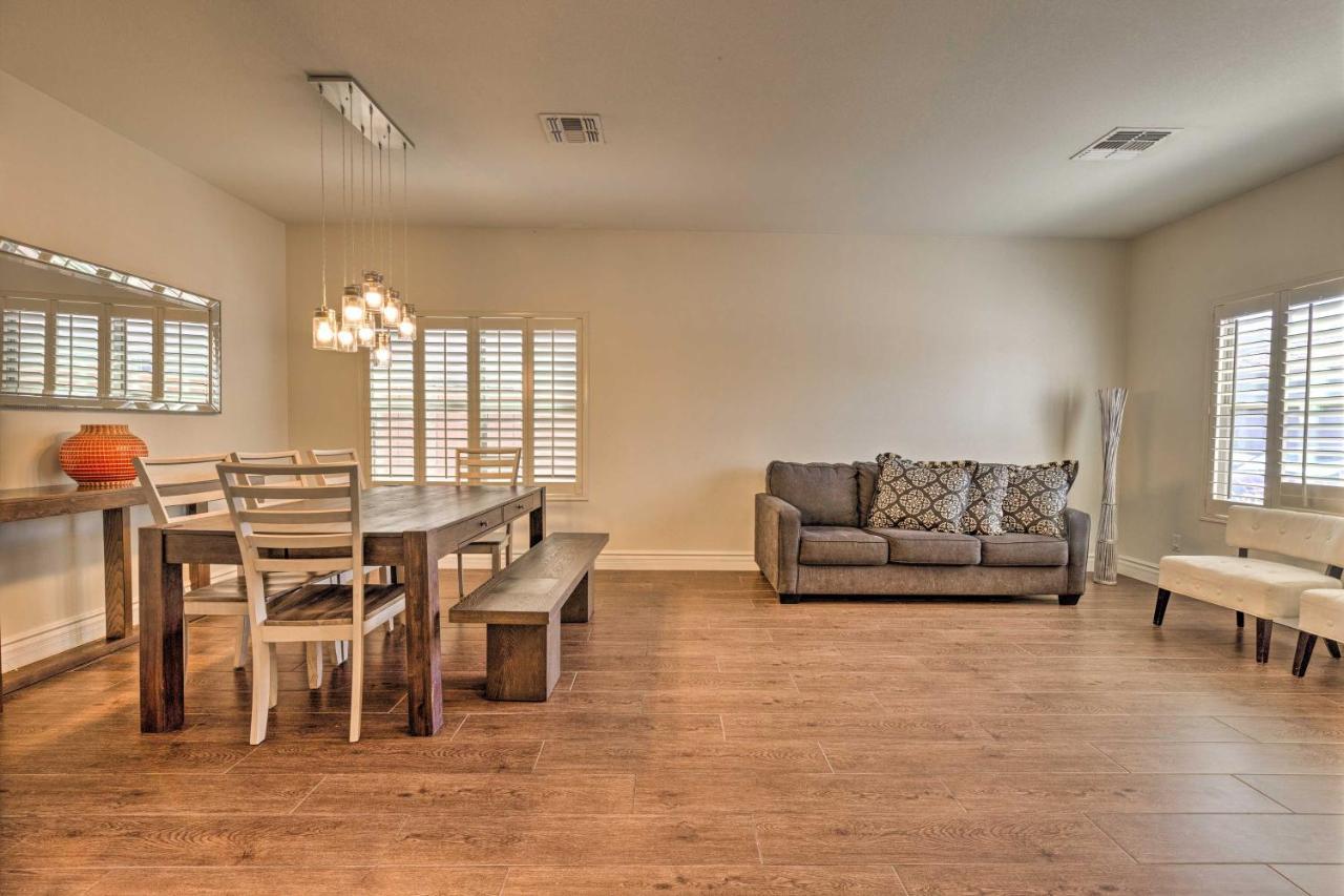 Casa de férias Spacious Retreat With Patio Pets Welcome!