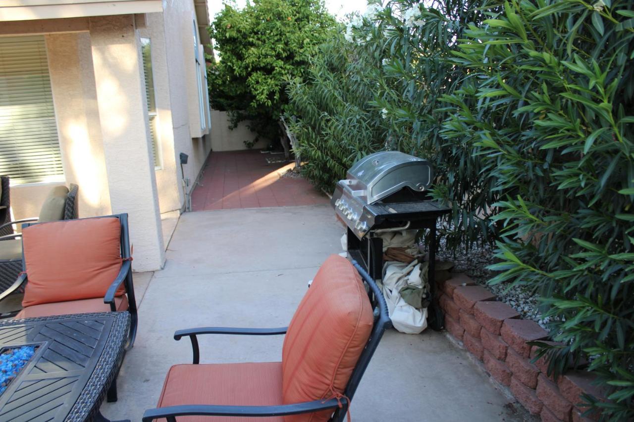 Casa de férias Arts, Fenced Private Pool, Fire World