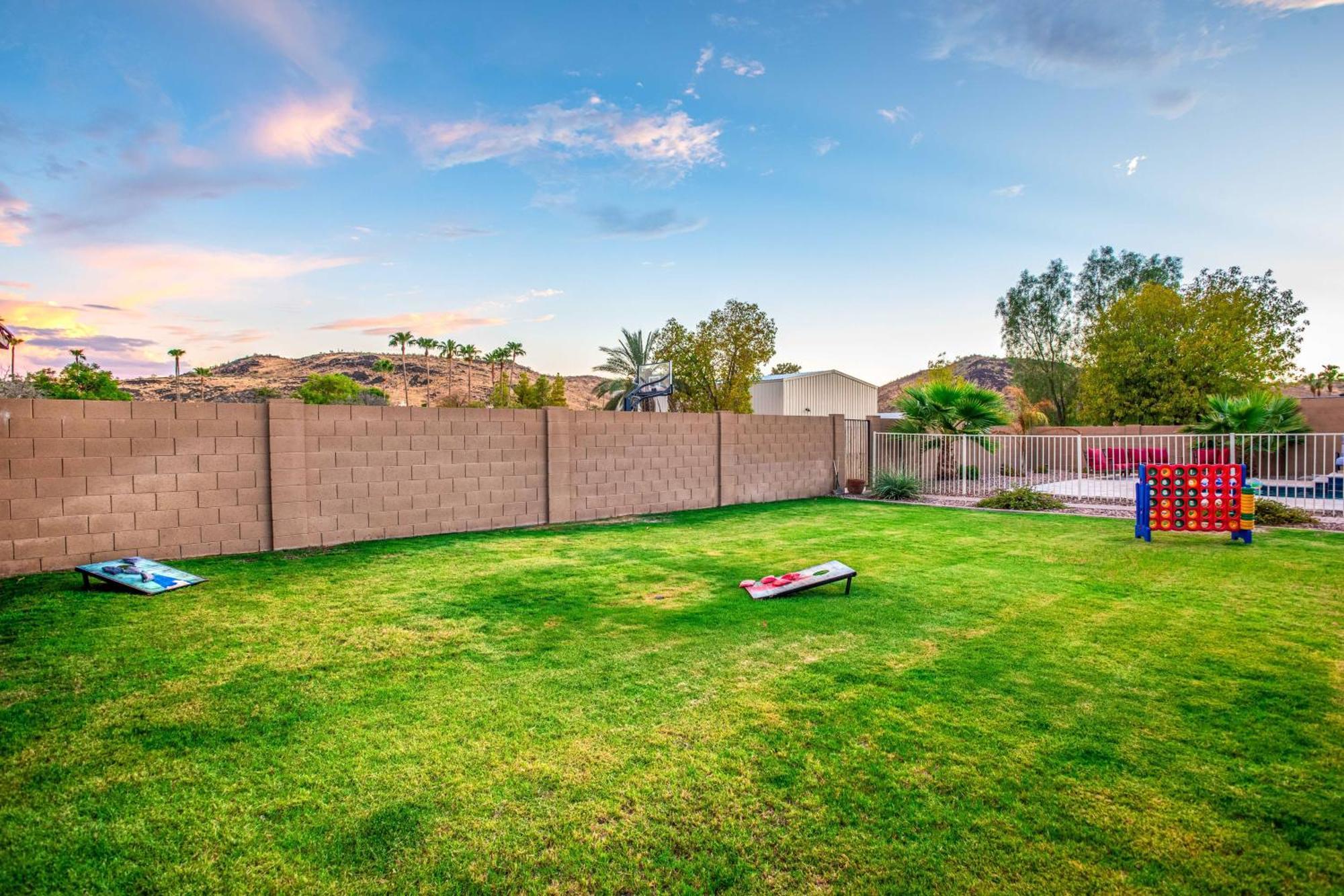 Pet-friendly Glendale With Pool And Putting * Phoenix