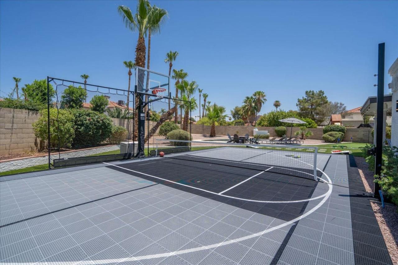 Pickleball-basketball-heatedpool-games-2masterbrs Phoenix