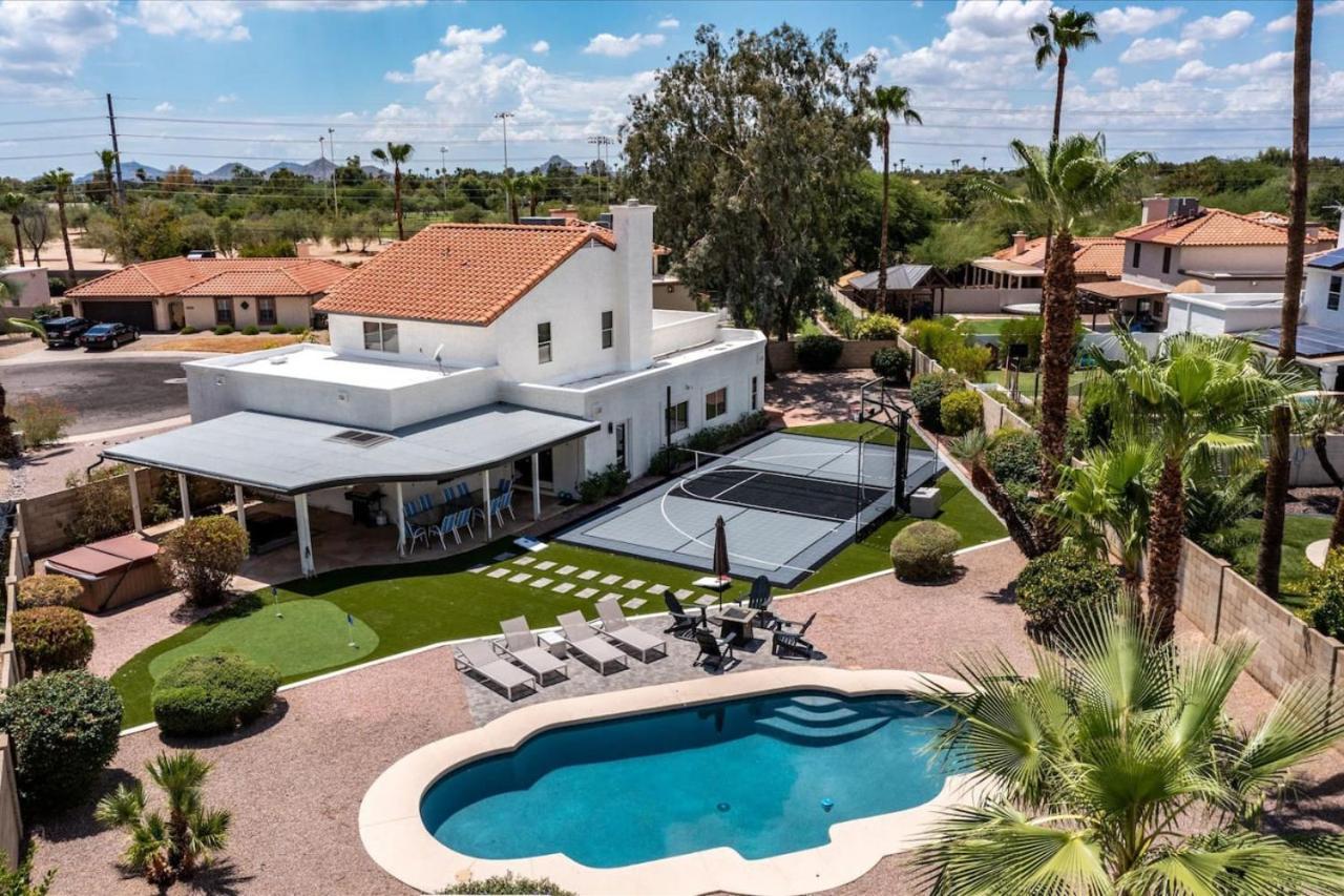 Pickleball-basketball-heatedpool-games-2masterbrs Holiday home Phoenix