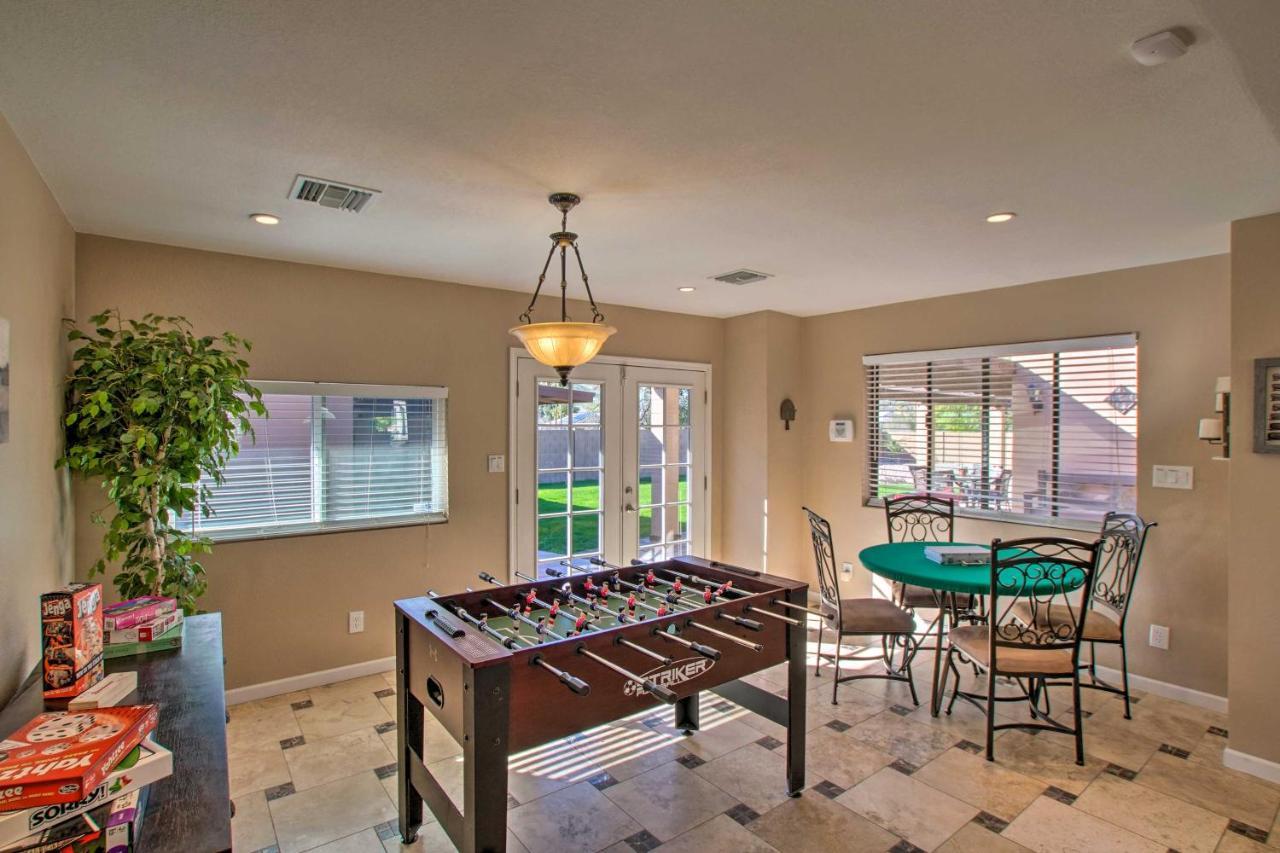 Casa de férias Pet-friendly Glendale With Pool And Putting Phoenix