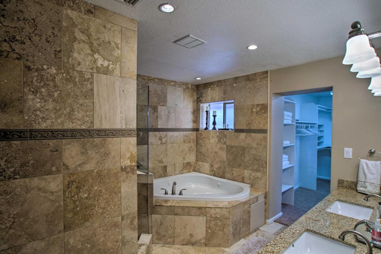 Casa de férias Pet-friendly Glendale With Pool And Putting Phoenix