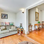 Phoenix Getaway With Patio - 2 Miles To Downtown!