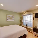 Family-Friendly Glendale Home With Private Yard