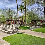 Modern Phoenix Condo With Resort Pool And Spa!