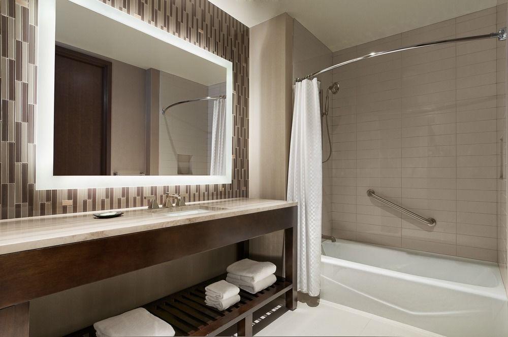 Hotel The Westin Downtown 4*