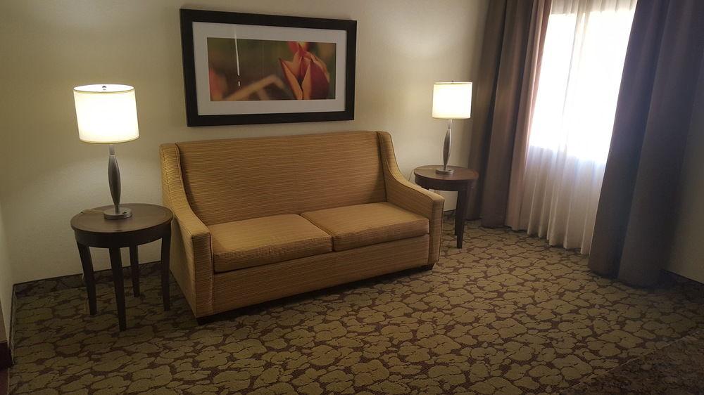 Doubletree By Hilton Phoenix Midtown Hotel 3*