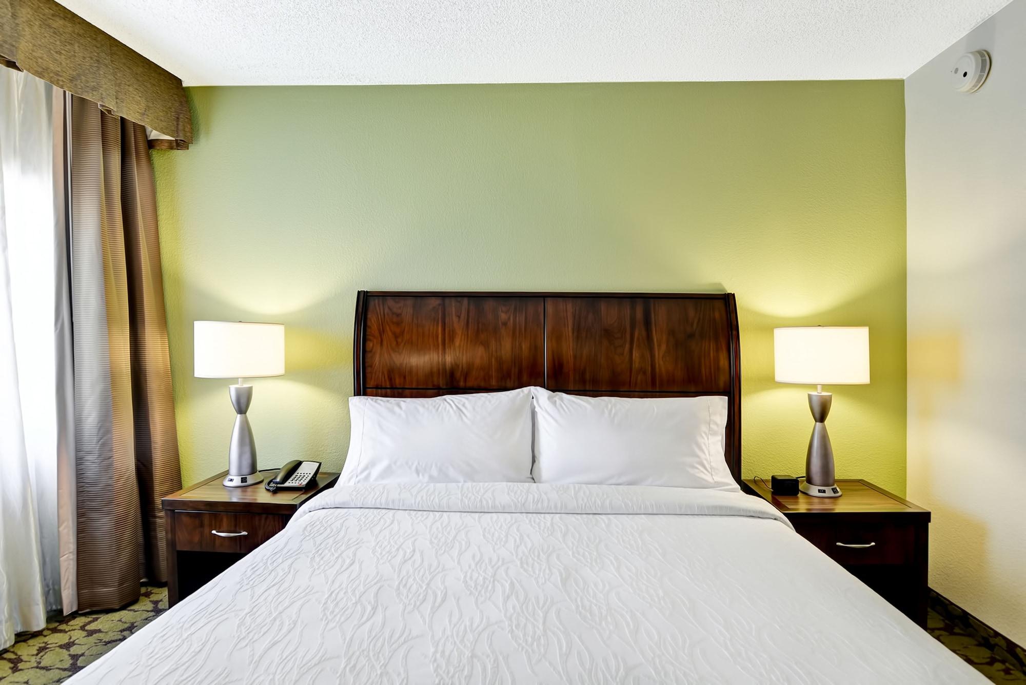 Doubletree By Hilton Phoenix Midtown 3*