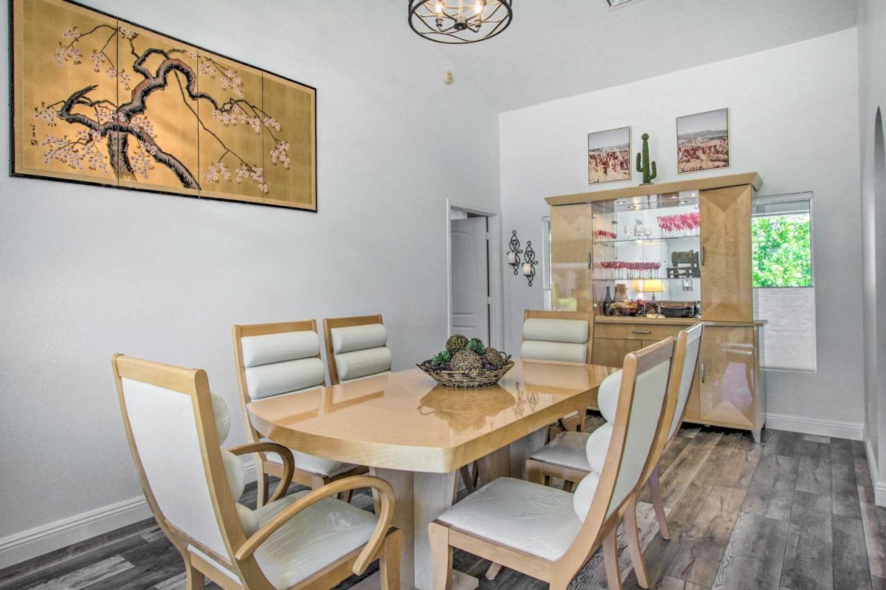 Glendale Oasis With Saltwater Pool And Hot Tub! Phoenix