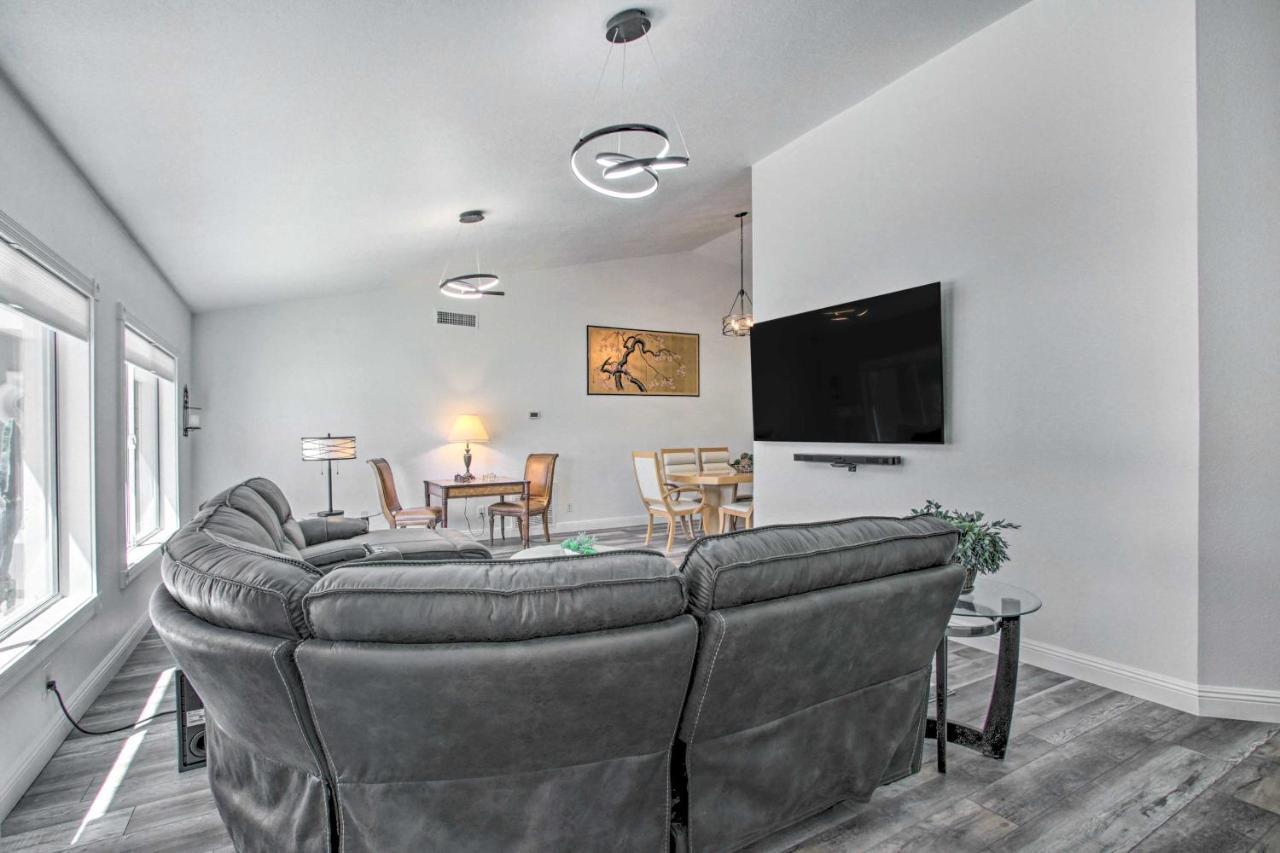 Glendale Oasis With Saltwater Pool And Hot Tub! Holiday home *