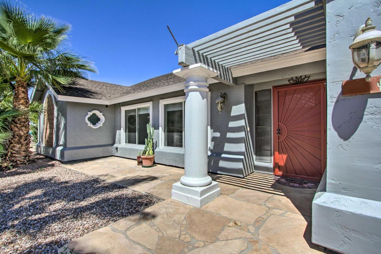 Holiday home Glendale Oasis With Saltwater Pool And Hot Tub! Phoenix