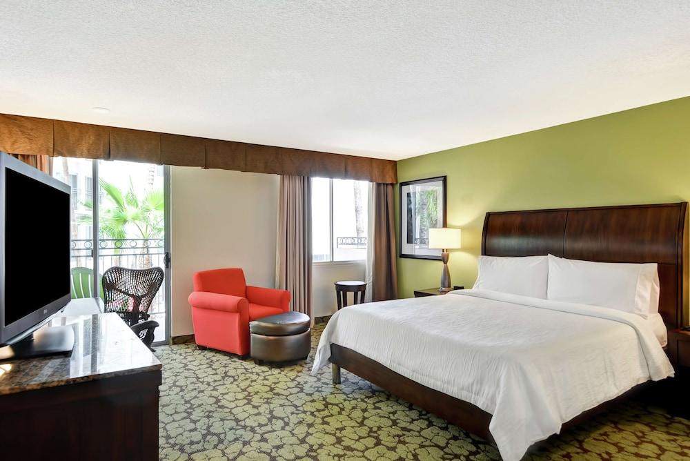 Hotel Doubletree By Hilton Phoenix Midtown
