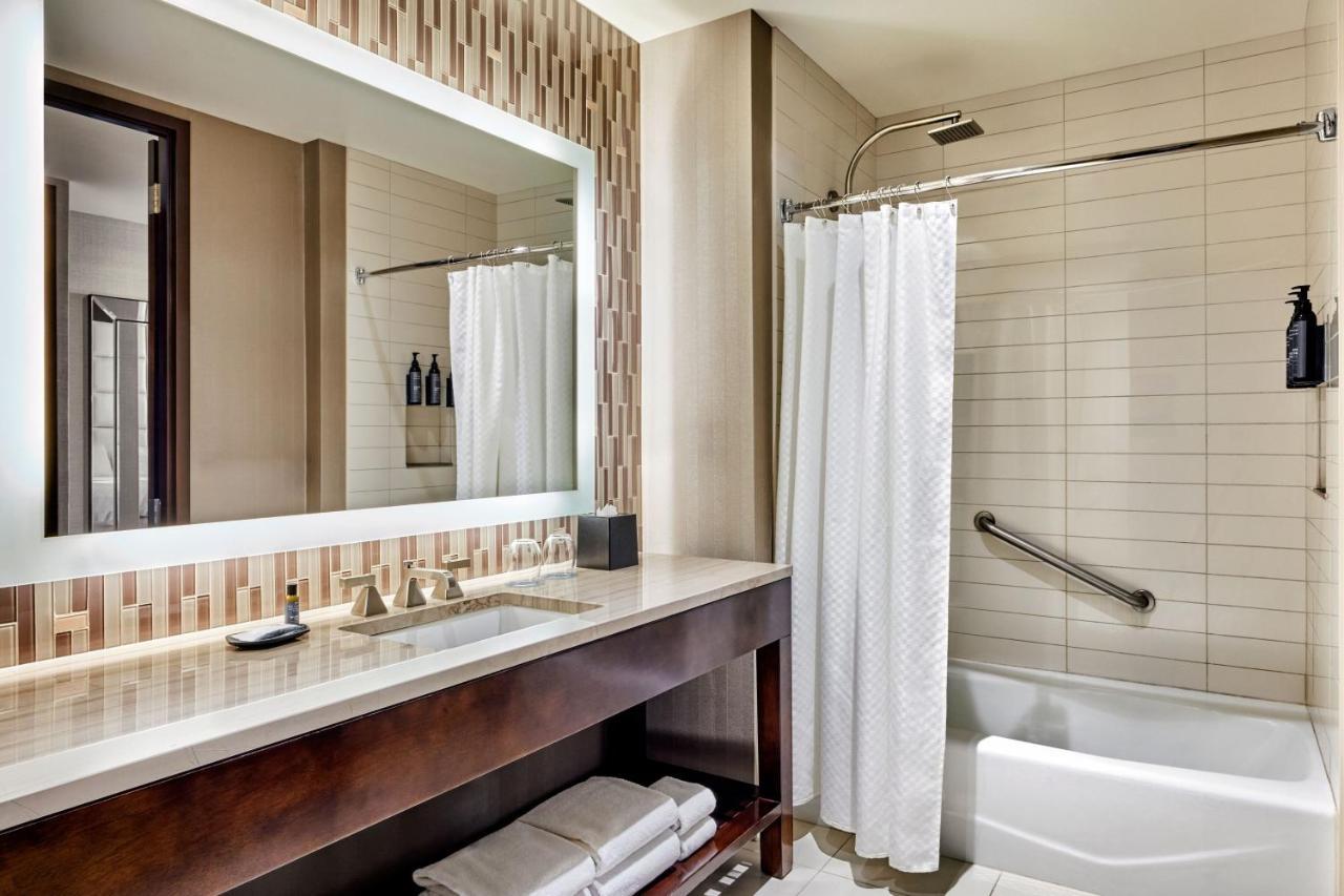 The Westin Downtown Hotel 4*