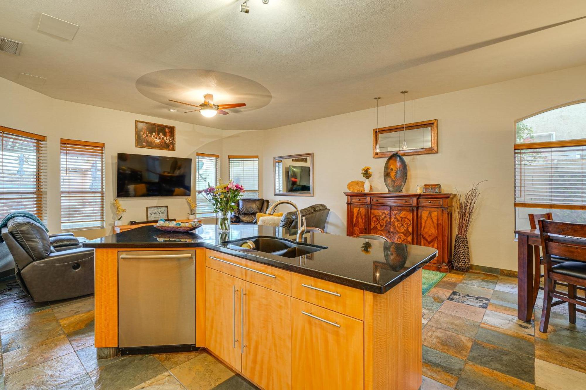 Apartamento With Private Oasis Walk To Lookout Mtn *