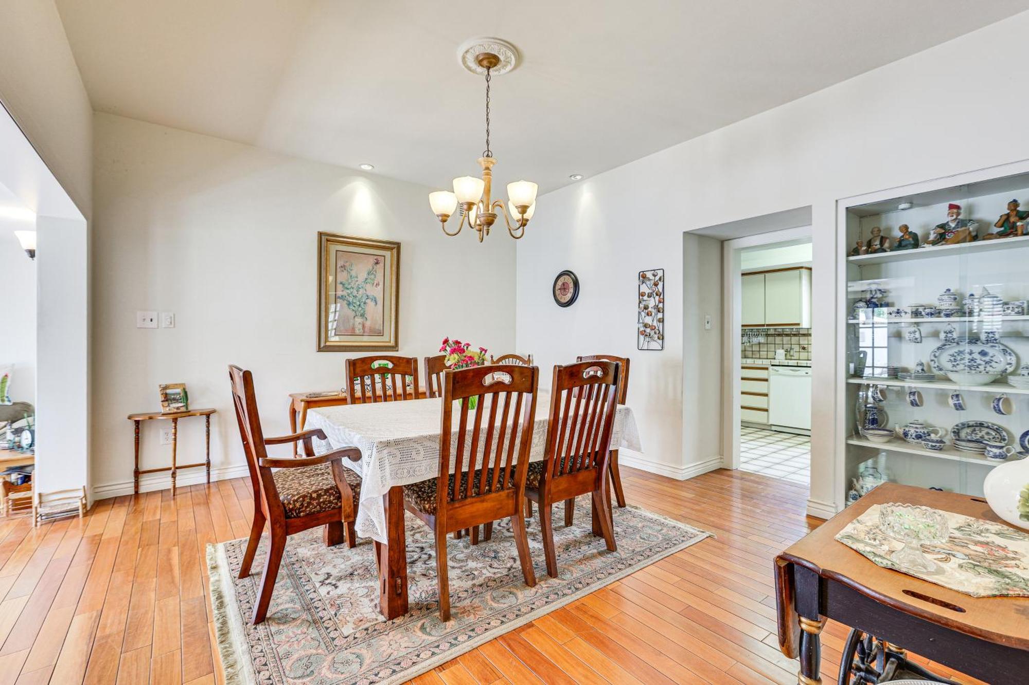 Casa de férias Getaway With Patio - 2 Miles To Downtown!