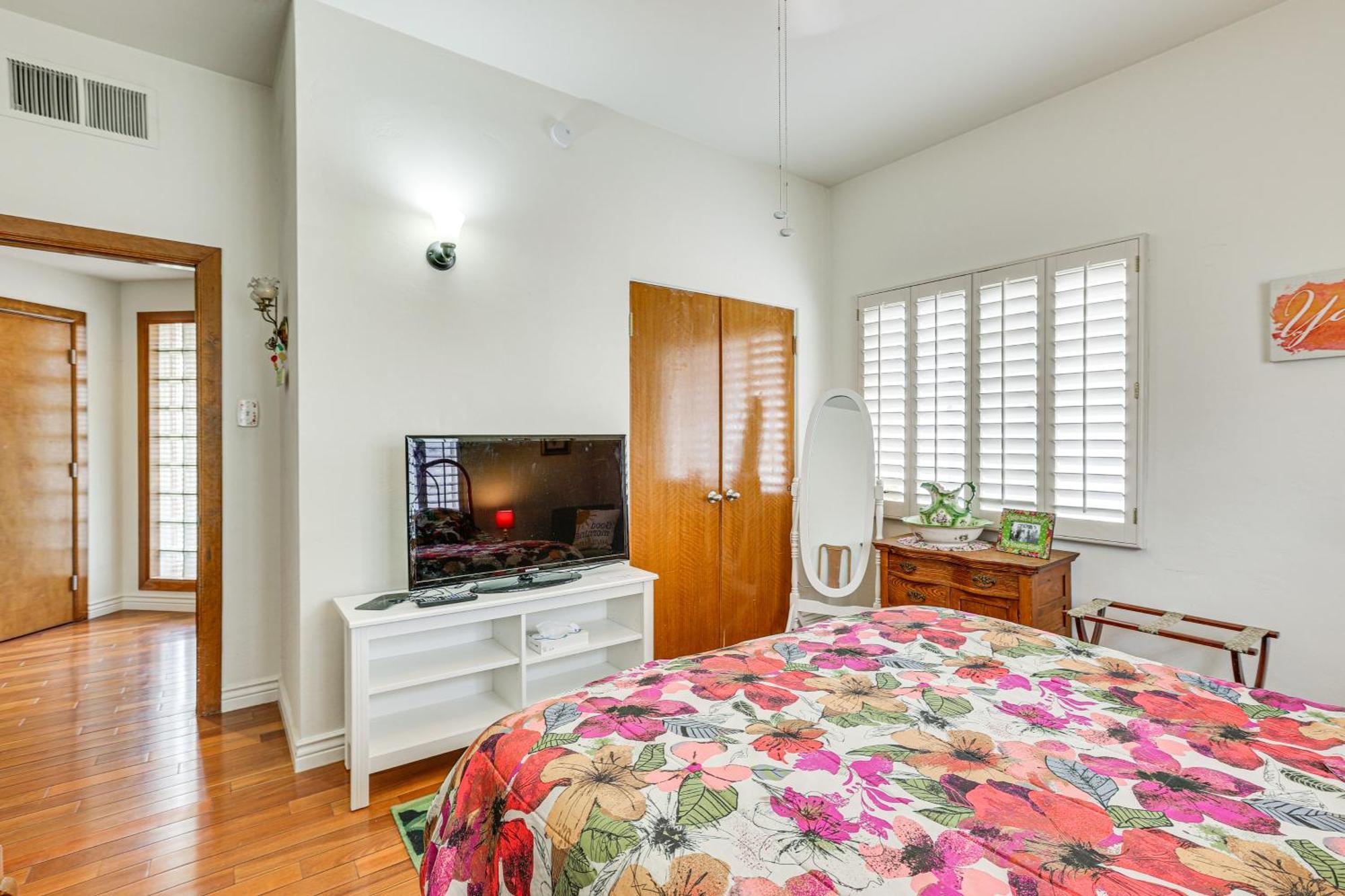Getaway With Patio - 2 Miles To Downtown! Casa de férias Phoenix