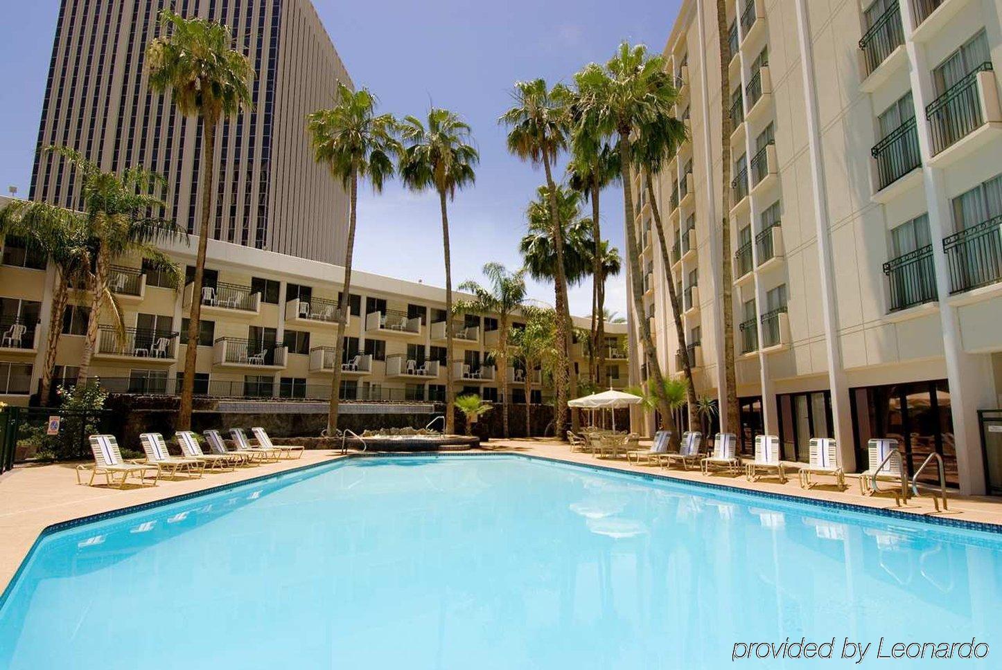 Hotel Doubletree By Hilton Phoenix Midtown