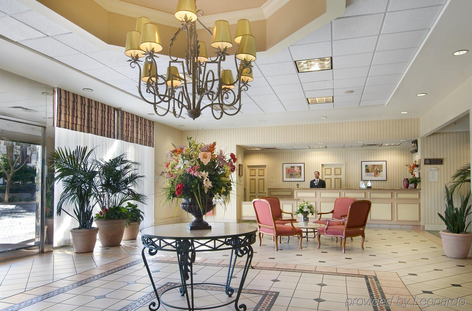 Doubletree By Hilton Phoenix Midtown 3*