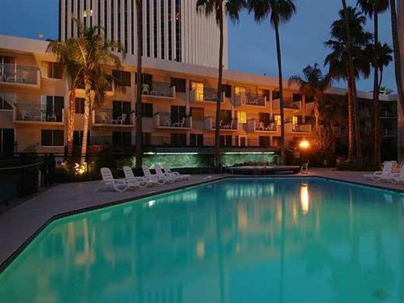 Hotel Doubletree By Hilton Phoenix Midtown 3*