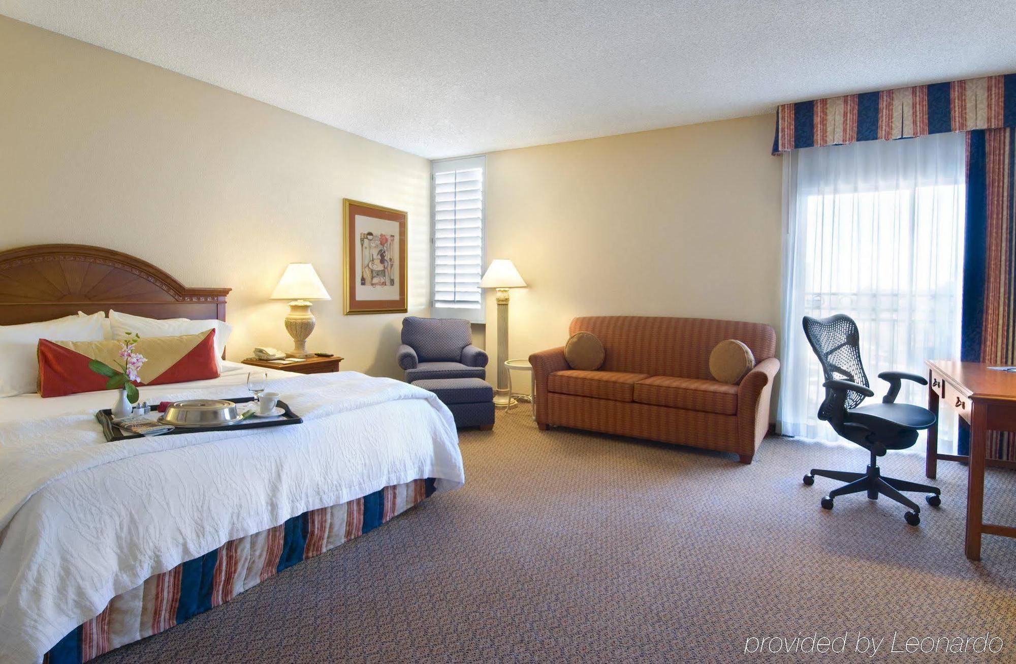 Doubletree By Hilton Phoenix Midtown 3* Phoenix