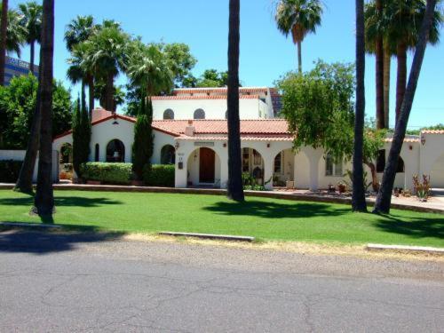 Inn Maricopa Manor Phoenix