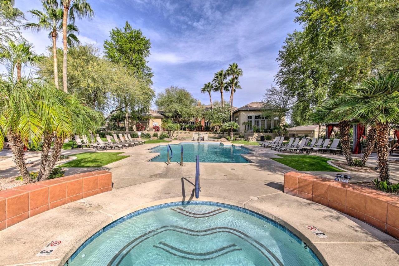 Modern With Pool And Spa!