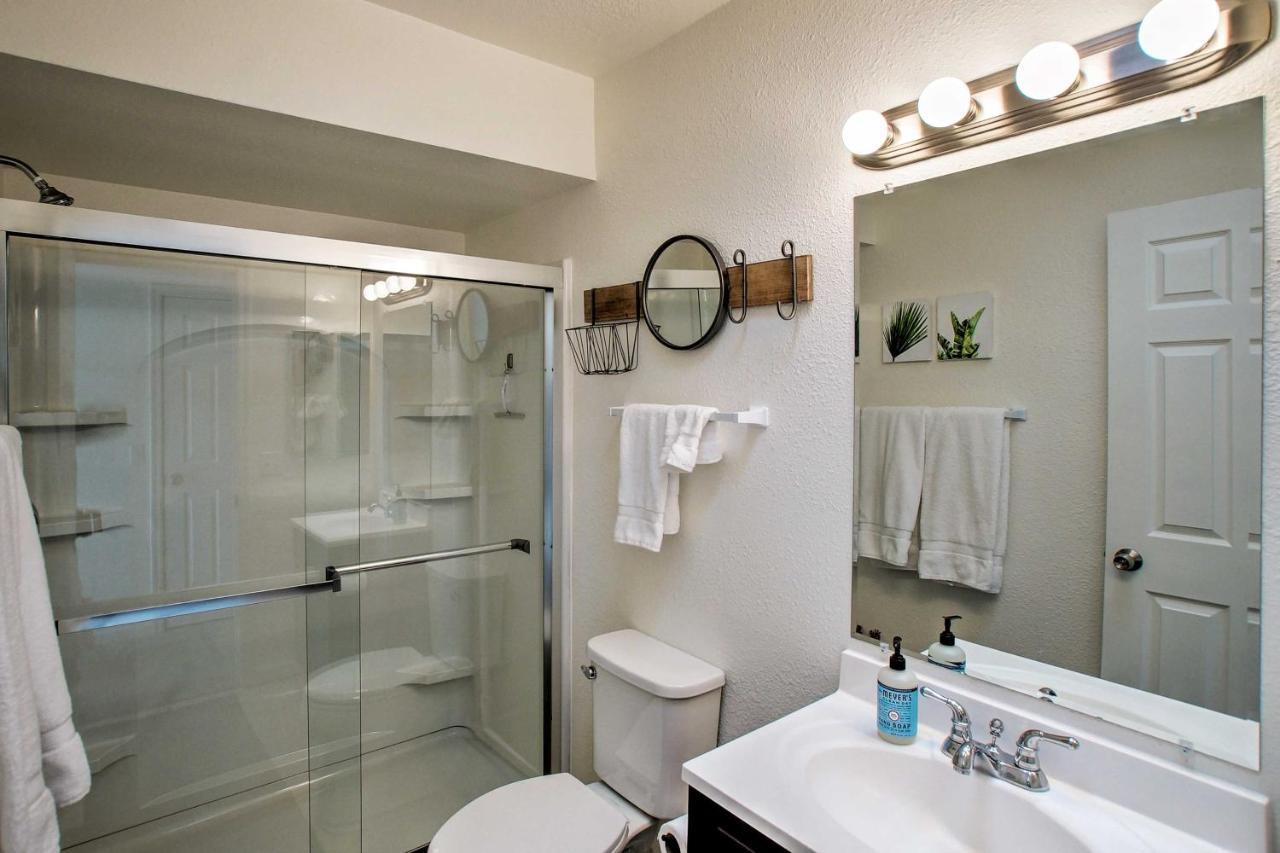 Golf, Hike, And Explore Downtown! Holiday home Phoenix
