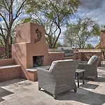 North Phoenix Desert Gem With Yard And Hot Tub!