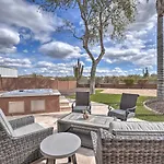 North Phoenix Desert Gem With Yard And Hot Tub!