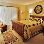 Phoenix Abode With Pool Access Walk To Fashion Park