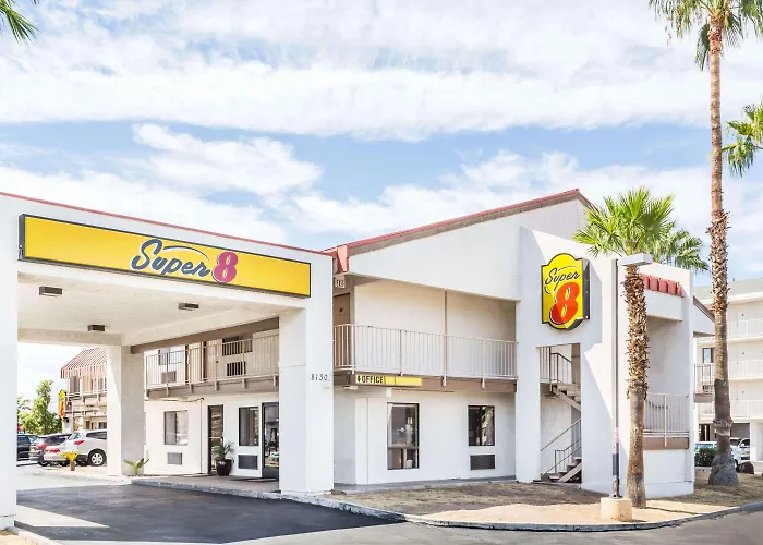 Super 8 By Wyndham Phoenix Metro North