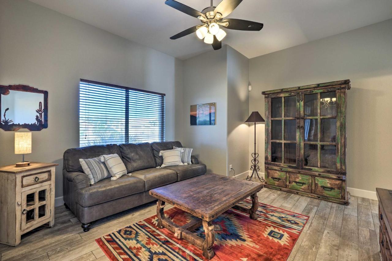 North Desert Gem With Yard And Hot Tub! * Phoenix