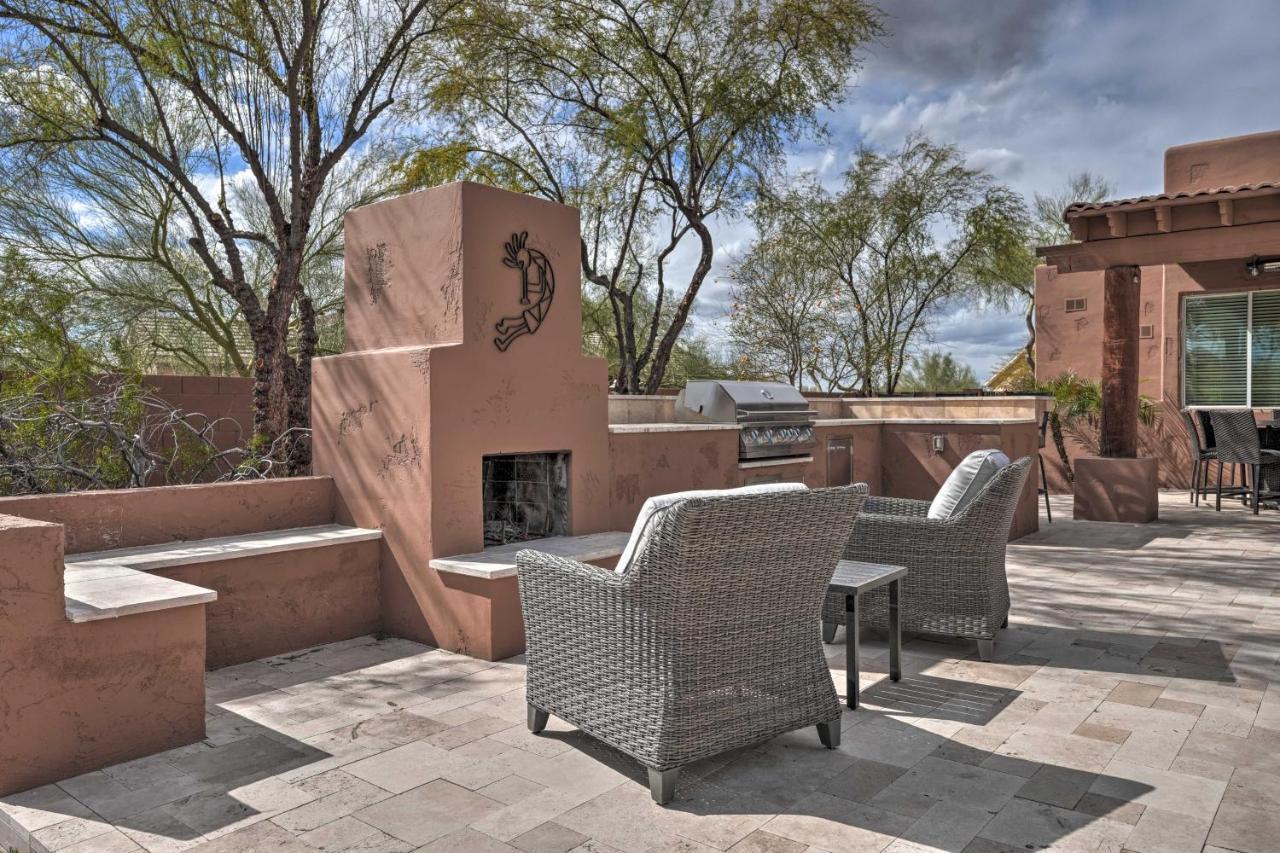 North Desert Gem With Yard And Hot Tub! *