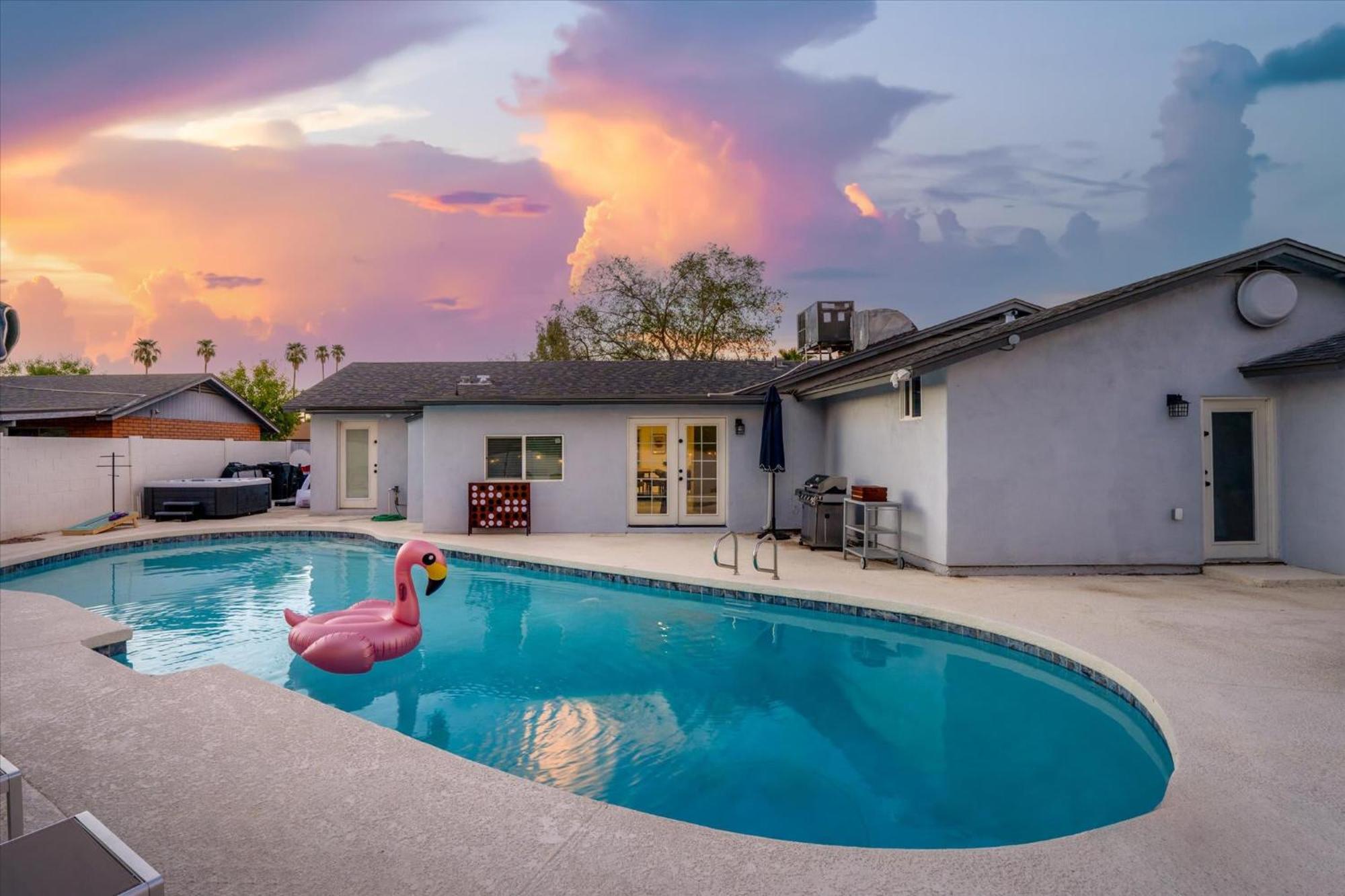 Pickleball Palace Fun Your Unique Az Getaway *