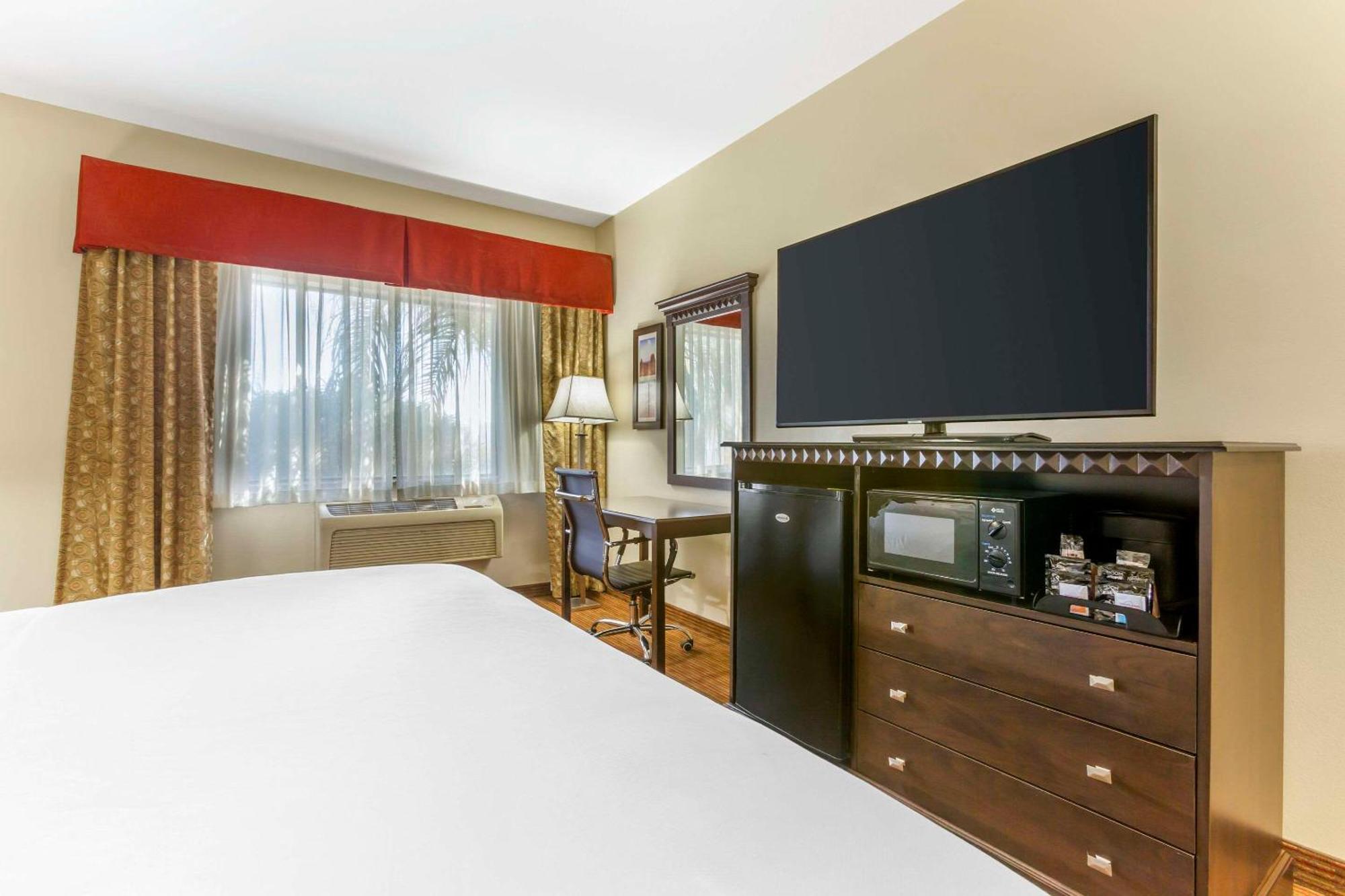 Comfort Inn Phoenix Central City Hotel