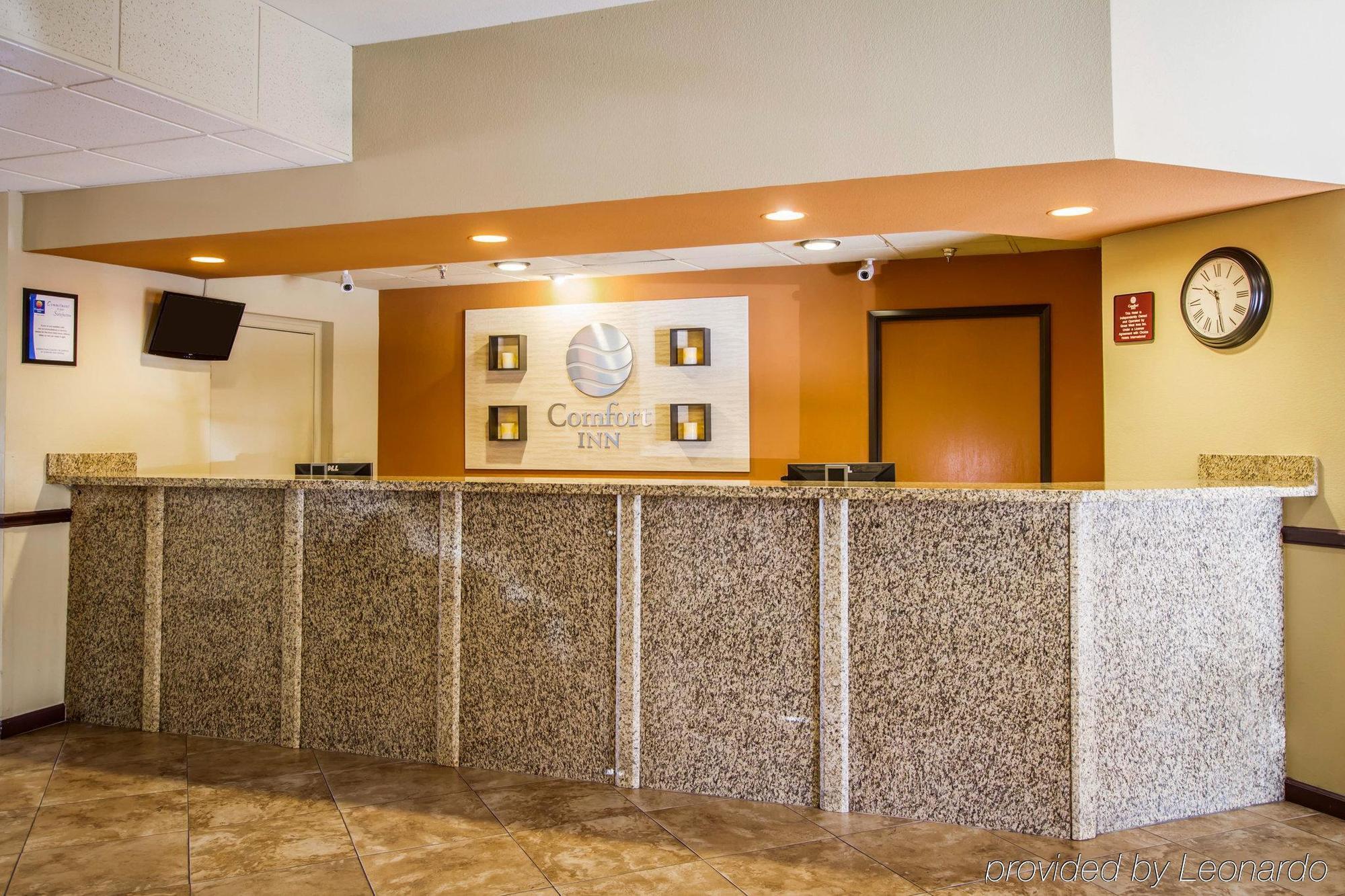 Comfort Inn Phoenix Central City 2*