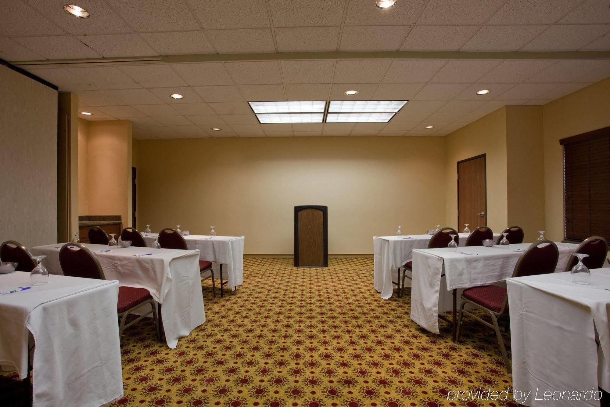 Hotel Express Phoenix-airport/university Drive By Ihg