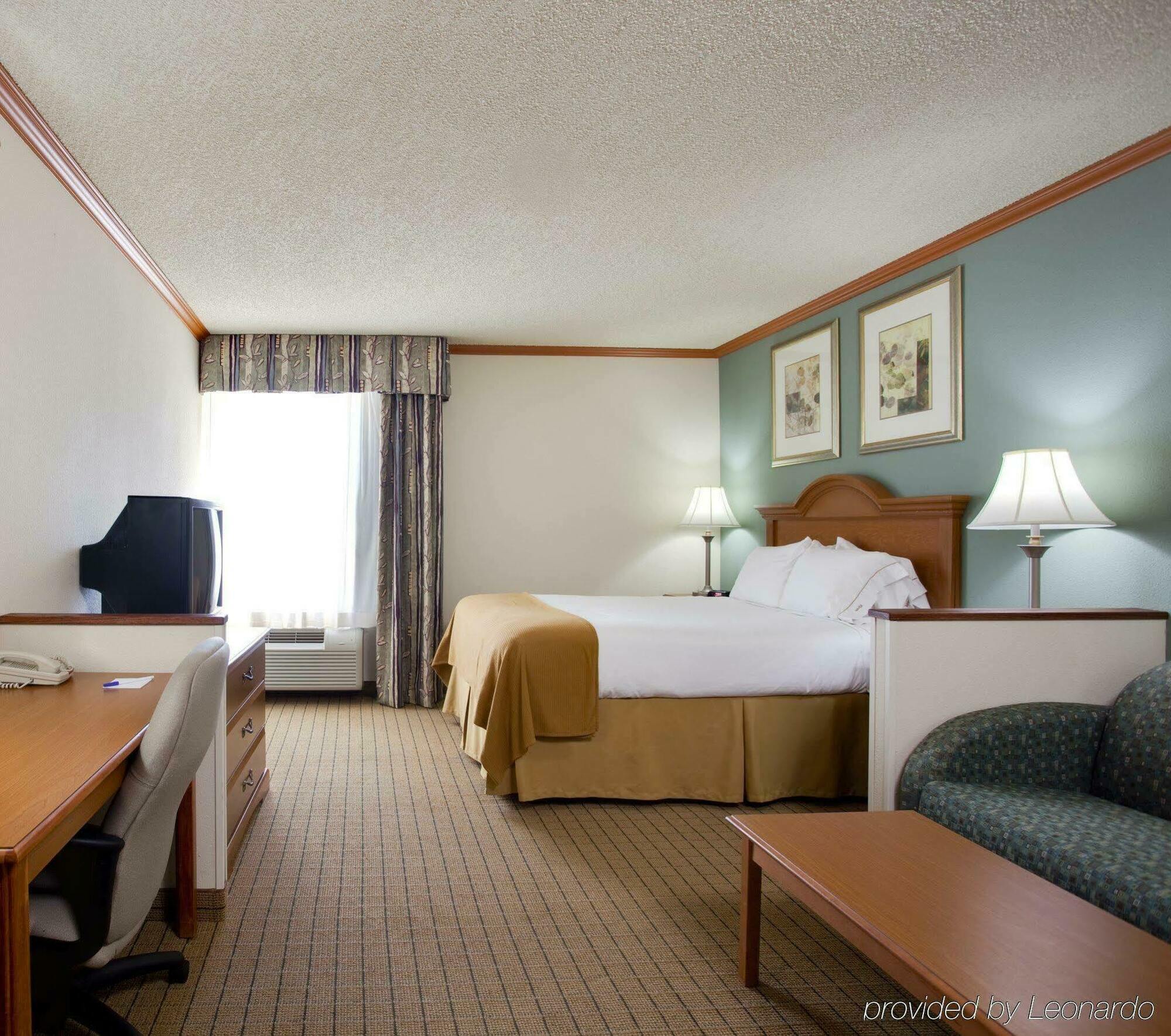 Express Phoenix-airport/university Drive By Ihg Hotel Phoenix