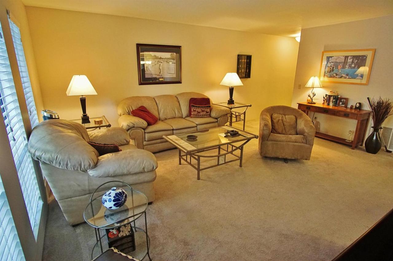 Abode With Pool Access Walk To Fashion Park * Phoenix