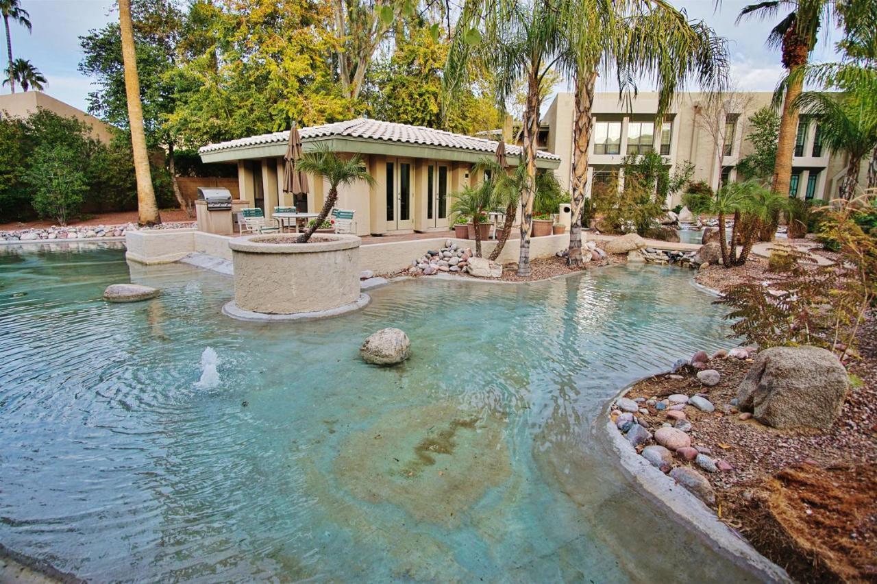 Abode With Pool Access Walk To Fashion Park Apartamento