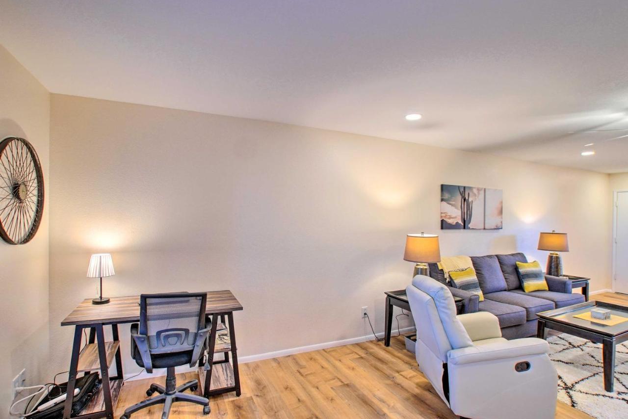 Modern Paradise Valley With Golf Course View! *