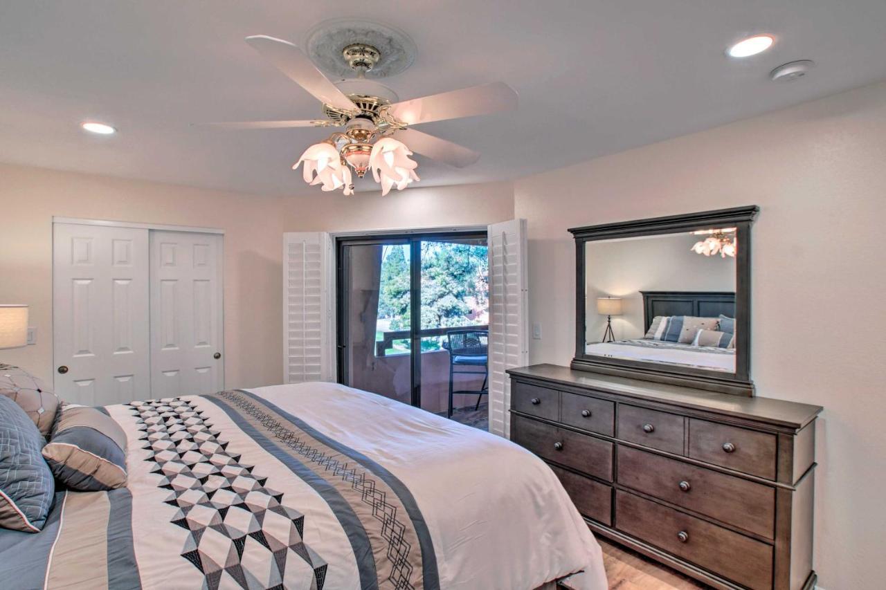 Modern Paradise Valley With Golf Course View! Phoenix