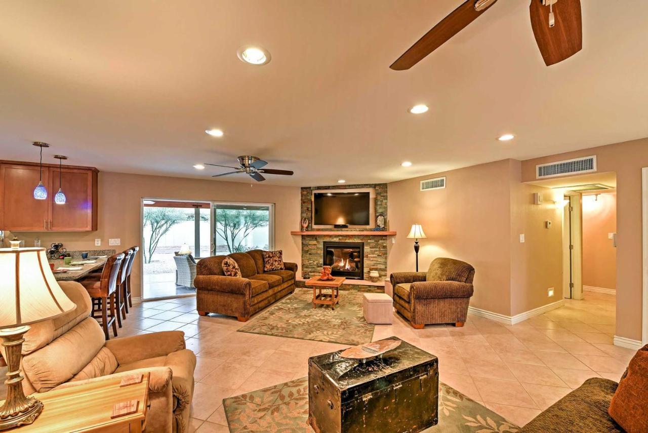 Lovely With Expansive Patio And Fire Pit! Casa de férias *