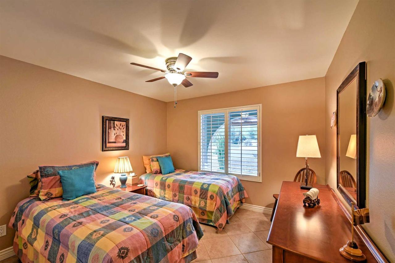 Lovely With Expansive Patio And Fire Pit! Casa de férias